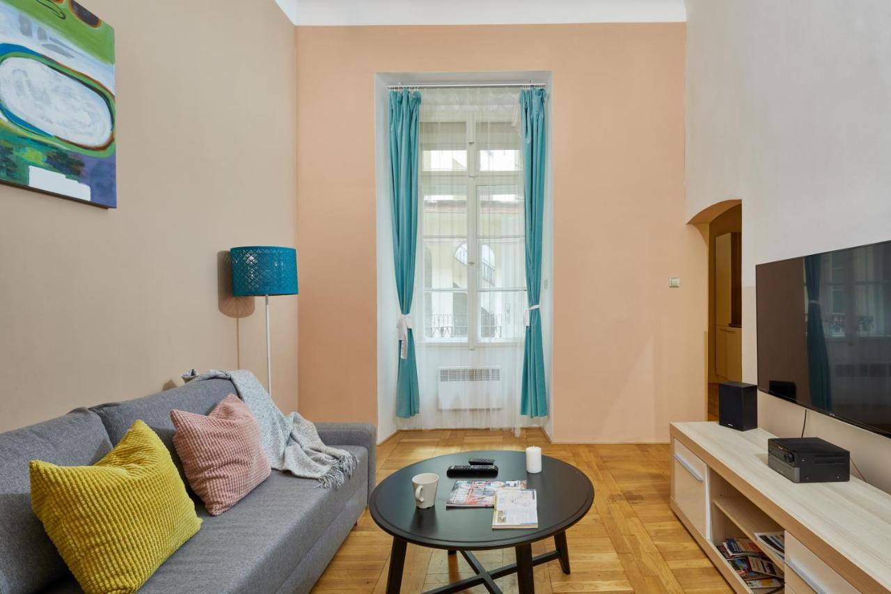 Apartamento Prague Days - Cozy Flat In The Old Town Exterior foto